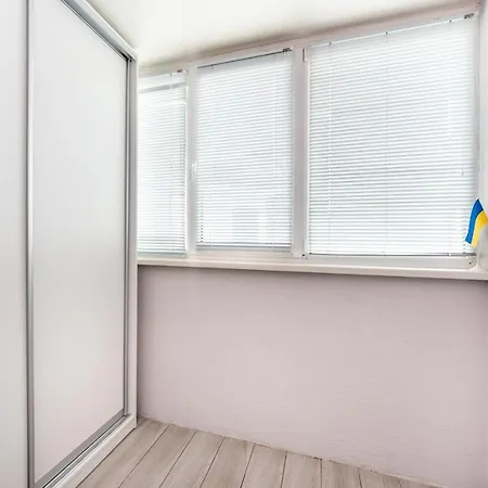 Осокорки Русовой 3 Kiev Exterior photo