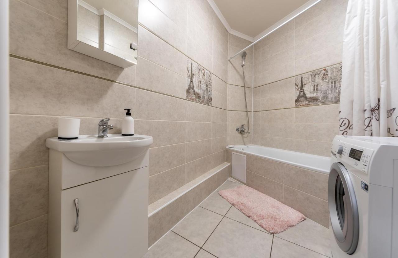 осокорки русовой 3 * Kyiv